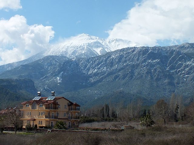 12-02-29-F-Kemer-120-s.jpg - Sogar der Tahtali zeigte sich kurz wolkenfrei -