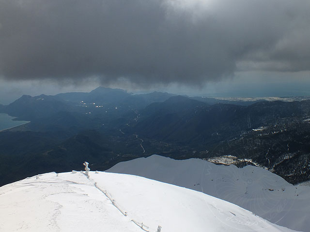 12-03-01-Tahtali-F-098-s.jpg - Nach Süden konnte man gerade noch so unter den Wolken durchschauen