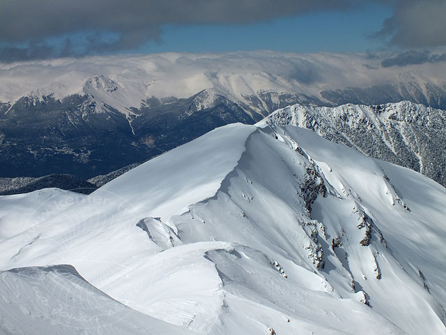 12-03-01-Tahtali-F-160-s.jpg - etwas herangezoomt die hinteren Berggipfel