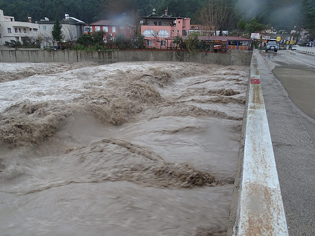 15-01-13-Agva-Kiris-09-s.jpg - Ağva Brücke zwischen Kuzdere und Arslanbucak am 13. Jan 2015