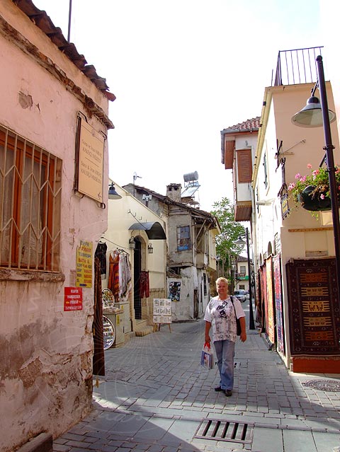 9-04-21-Antalya-129-s.jpg - Folgen Sie mir auf unserem Rundgang durch die Altstadt