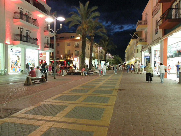 10-06-07-Kemer-33-s.JPG - Einkaufmeile in Kemer