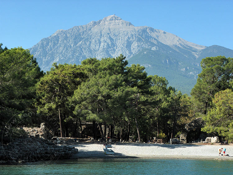 10-11-02-Phaselis-22-s.JPG - Phaselis mit Tahtali