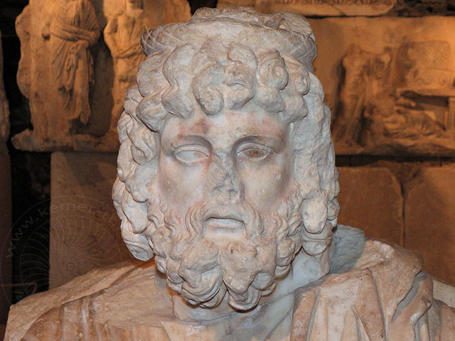 11-04-02-3-Hierapolis-134-s.jpg