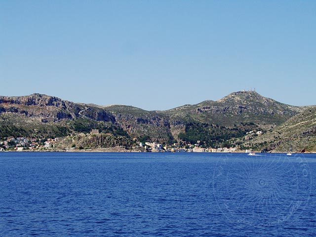 9-05-28-Meis-077-s.jpg - Der Hafen von Kastellorizo