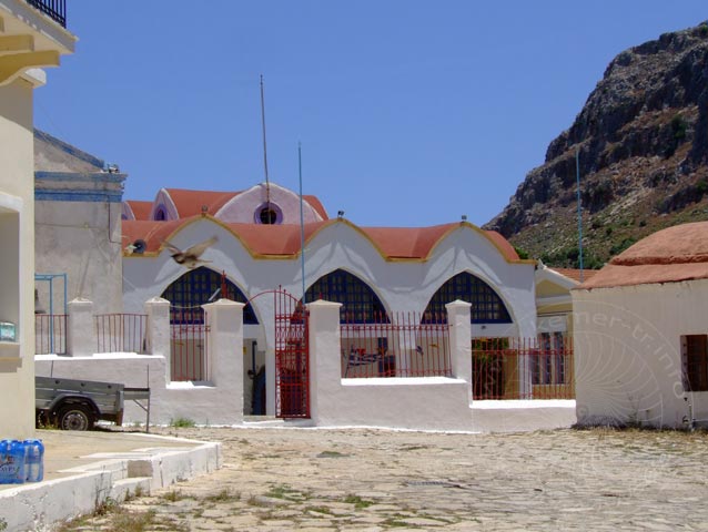 9-05-28-Meis-301-s.jpg - Die Schule der Insel