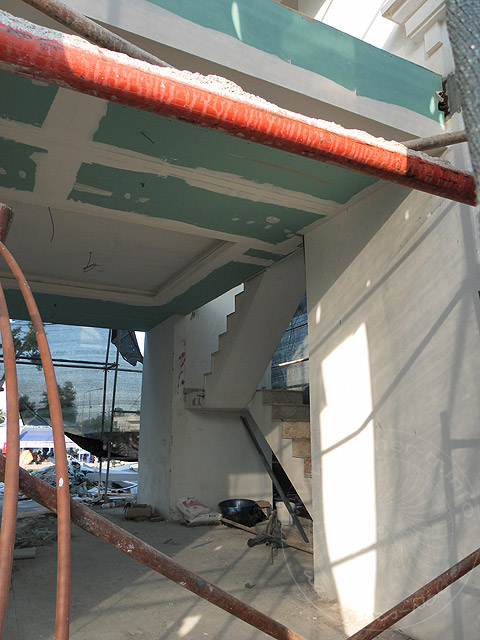 11-05-10-Kemer-15-s.jpg - Zwischenböden wurden eingezogen
