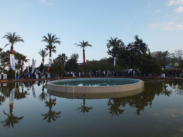 12-04-20-Kemer-17-s.jpg - im Schwanenpark in Kemer