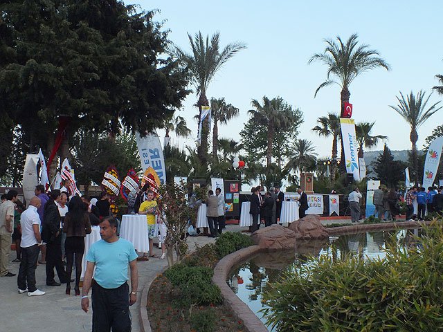 12-04-20-Kemer-20-s.jpg - waren zur Eröffnung geladen