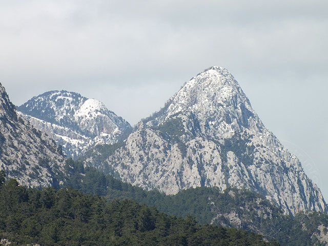 12-02-07-3-Kemer-03-s.jpg - hatten etwas Schnee abbekommen