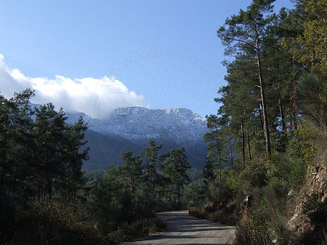 7-02-04-Kemer-Berg-016.JPG