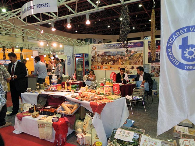 10-04-29-YOEREX-036.JPG