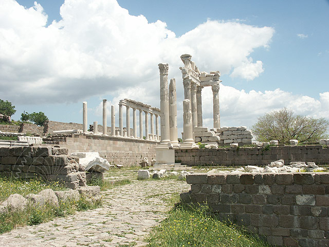 4-05-11-Bergama-088-s.jpg