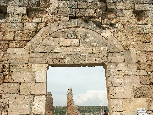 6-03-31-Perge-023-s.jpg