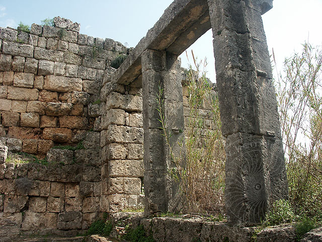 6-03-31-Perge-049-s.jpg