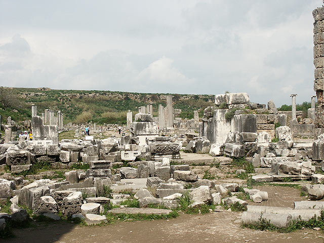 6-03-31-Perge-078-s.jpg