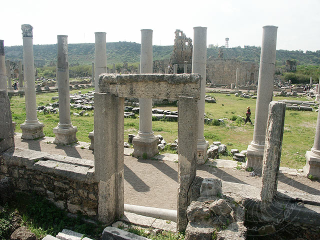 6-03-31-Perge-140-s.jpg