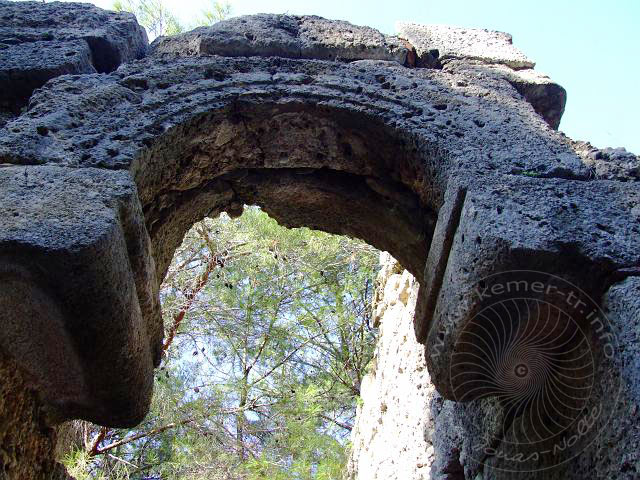 9-12-08-Phaselis-F-030-s.jpg