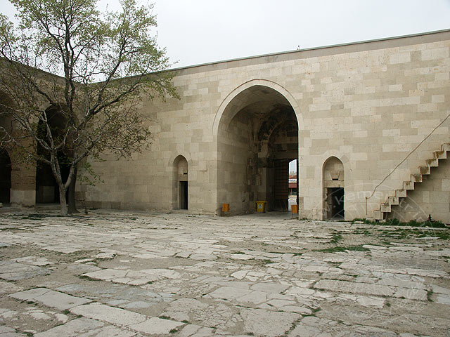 6-04-19-2-Sultanhan-21.jpg