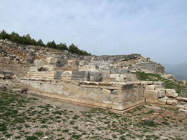 8-03-23-Rhodiapolis-304-s.jpg - Rhodiapolis, Opramos Mausoleum