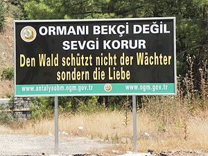 Waldbrandwarnschilder Trkei - Antalya