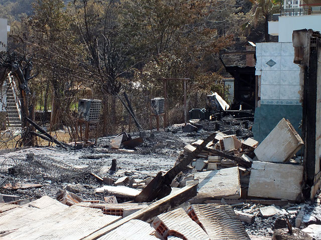 14-06-30-Adrasan-Feuer-053.jpg