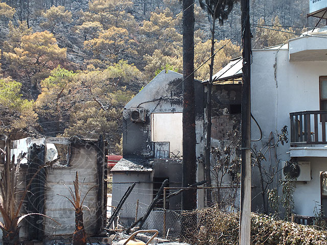 14-06-30-Adrasan-Feuer-054.jpg