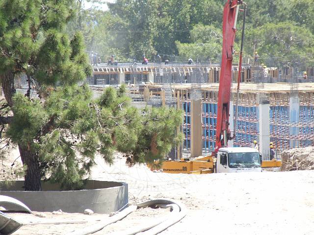 8-08-01-Goeynuek-10-s.jpg - Es geht ganz schön tief ins Geröll des Flusses