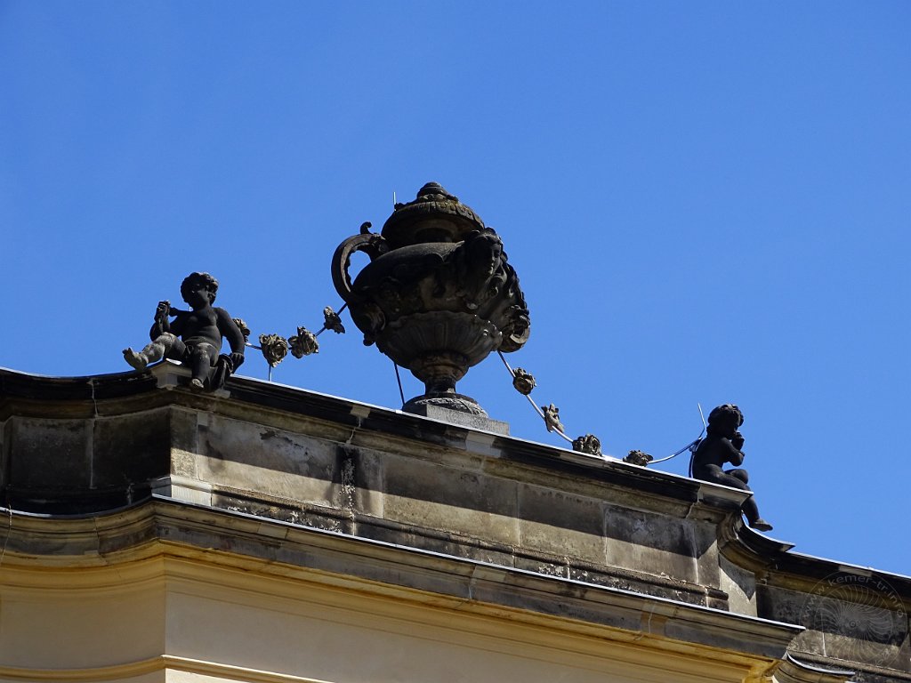 20-06-03-Sanssouci-121-m.JPG -                                