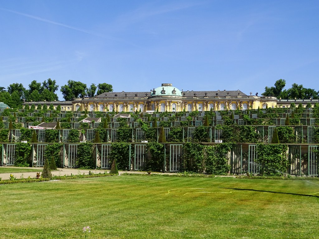 20-06-03-Sanssouci-135-m.JPG -                                